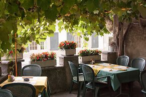 Hotel de la place