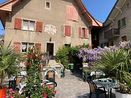 Hotel de la place