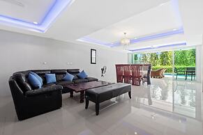 The Fairways Golf Villas