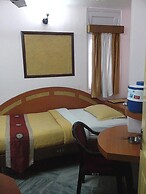 Hotel Mahalaxmi Indo Myanmar