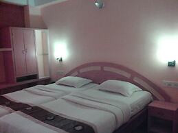 Hotel Mahalaxmi Indo Myanmar