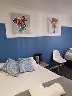 Town House Motor Inn