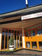 Town House Motor Inn