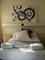 Town House Motor Inn