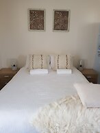 Town House Motor Inn