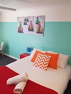 Town House Motor Inn