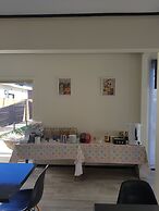 Town House Motor Inn