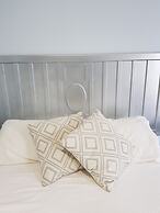 Town House Motor Inn