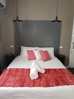 Town House Motor Inn