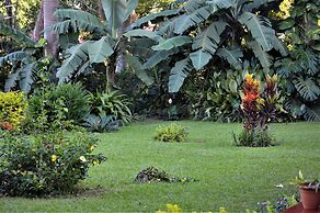 Colonial Residence