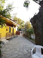 Villa Maria Apartments