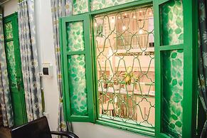 Hanah's Tiny Hanoi Homestay