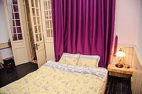 Hanah's Tiny Hanoi Homestay