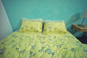 Hanah's Tiny Hanoi Homestay