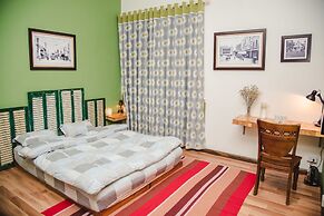 Hanah's Tiny Hanoi Homestay