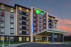 Holiday Inn Express & Suites Moncton by IHG