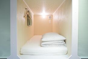 Arbat 25 Capsule Hostel