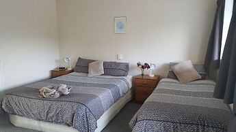 Heritage Highway Motel