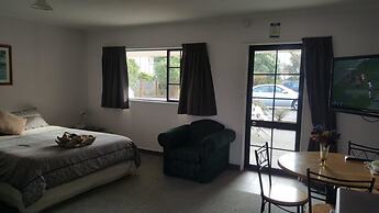 Heritage Highway Motel