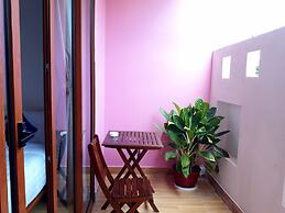 Pink House Homestay