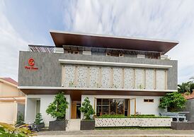 Tam House Villa Hotel