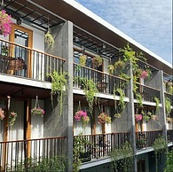 Tam House Villa Hotel