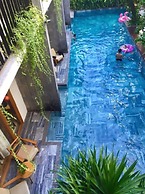 Tam House Villa Hotel