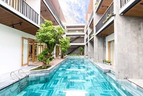 Tam House Villa Hotel