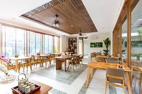 Tam House Villa Hotel