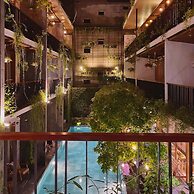 Tam House Villa Hotel