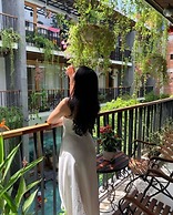 Tam House Villa Hotel