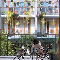 Tam House Villa Hotel