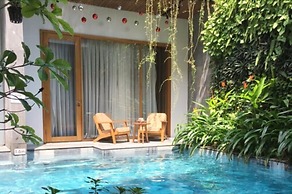 Tam House Villa Hotel