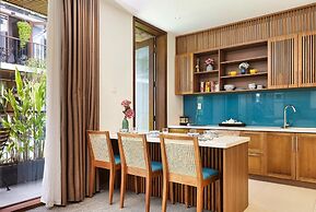 Tam House Villa Hotel