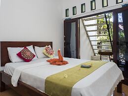 Gili Turtle Beach Resort