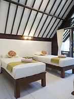 Gili Turtle Beach Resort