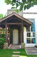 West 35 Eco Mountain Resort