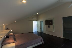 Sai Naam Lanta Residence