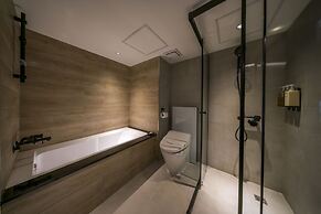 Watermark Hotel