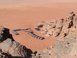 Desert Moon Camp