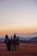 Desert Moon Camp