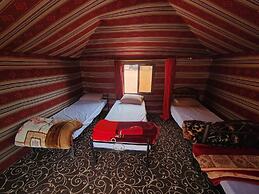 Desert Moon Camp