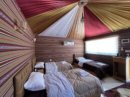 Desert Moon Camp