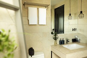 The Hammock Hotel Ben Thanh