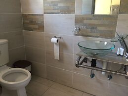 The New Mall Guest House