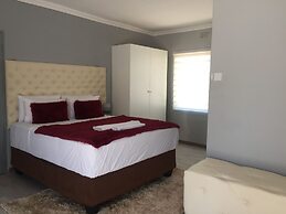 The New Mall Guest House