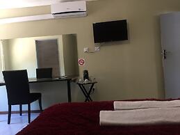 The New Mall Guest House