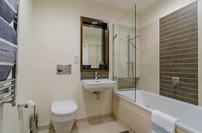 Custom House Square: Cathedral Quarter