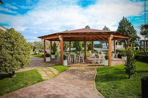 Gardenland Resort