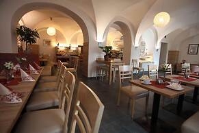 Arcus Hotel